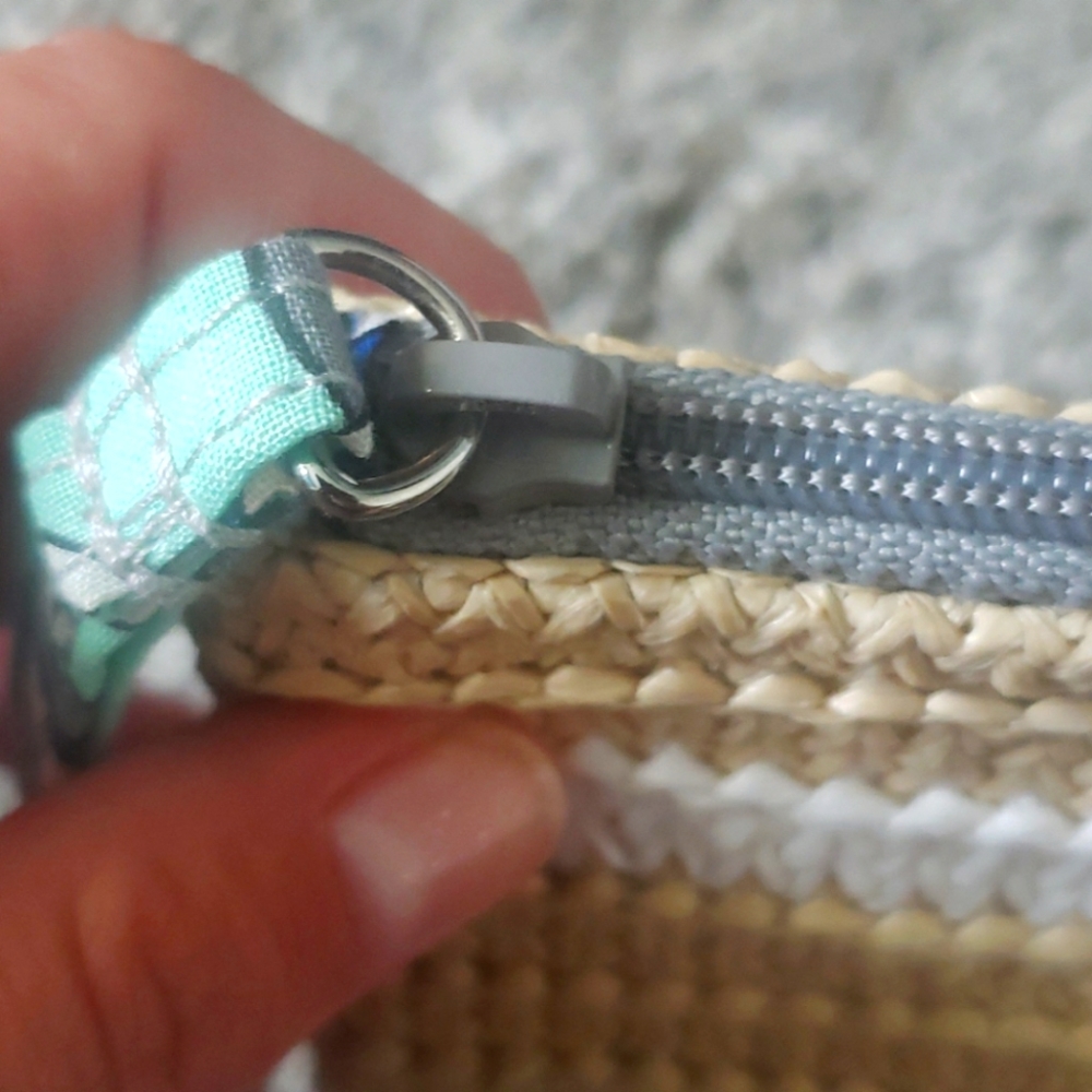 Wristlet - Picture 4 of 4
